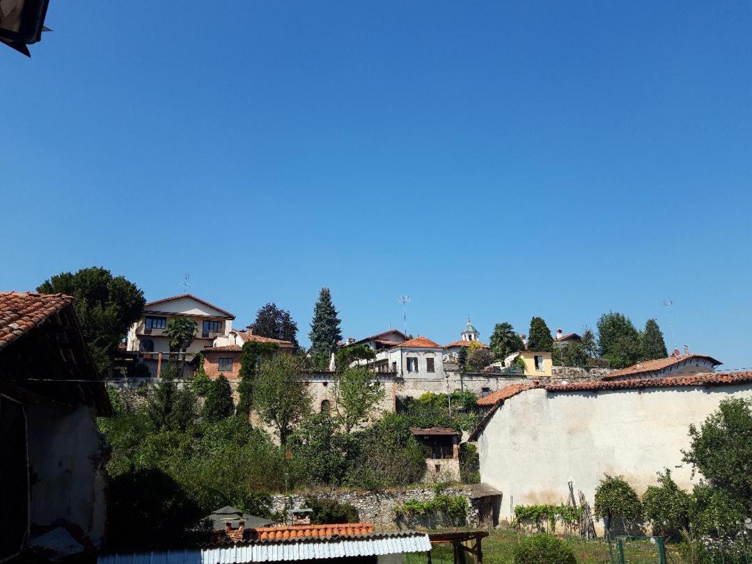 Appartamenti Il Borgo Girasole Busca Exterior foto